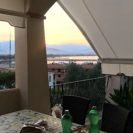 Appartamentoarbatax Con Vista Mare *